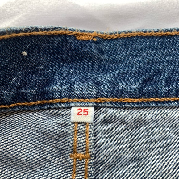 Levi’s High Rise Skirt - Picture 3 of 5